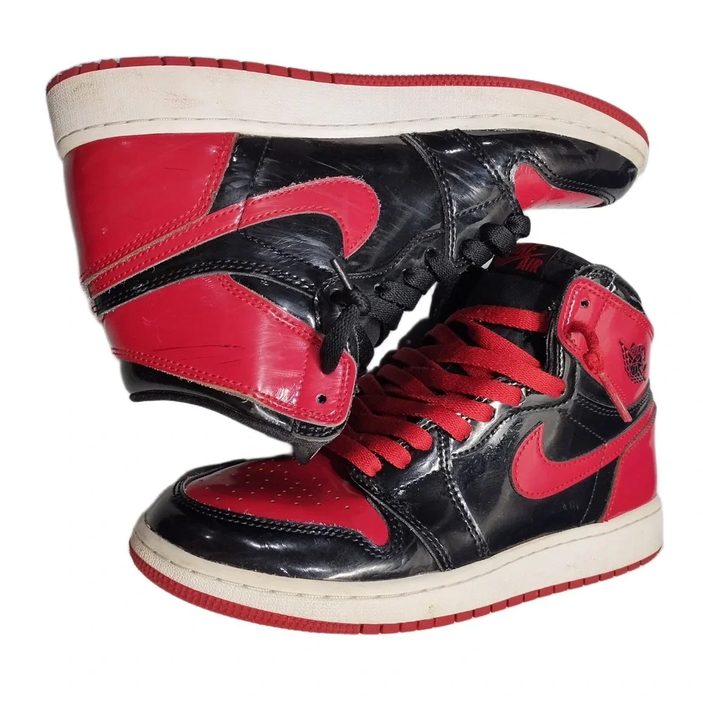 Nike Air Jordan Retro 1 High OG Patent Bred Sneakers Youth 7Y Multi 575441-063